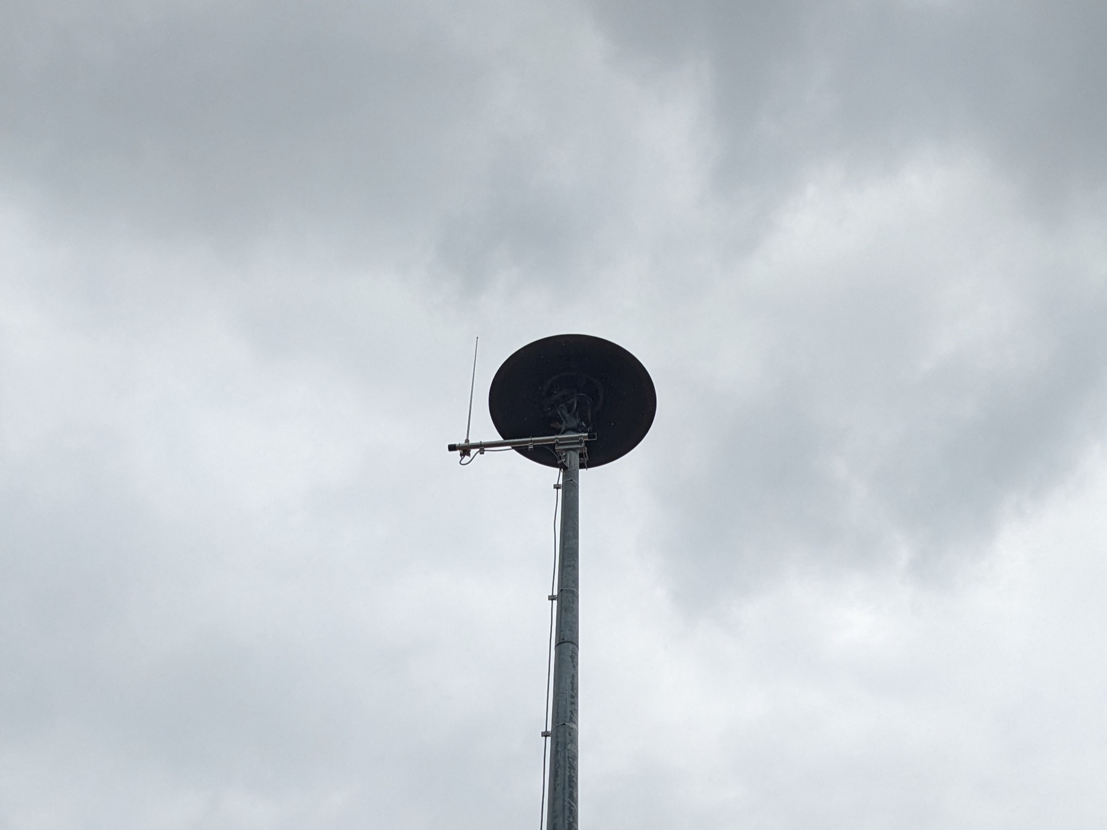 Antenne des neuen DAU in Elsdorf